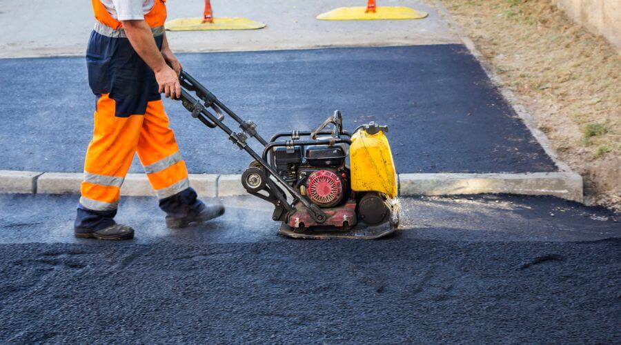 Professional gutter cleaning in Orogrande, NM